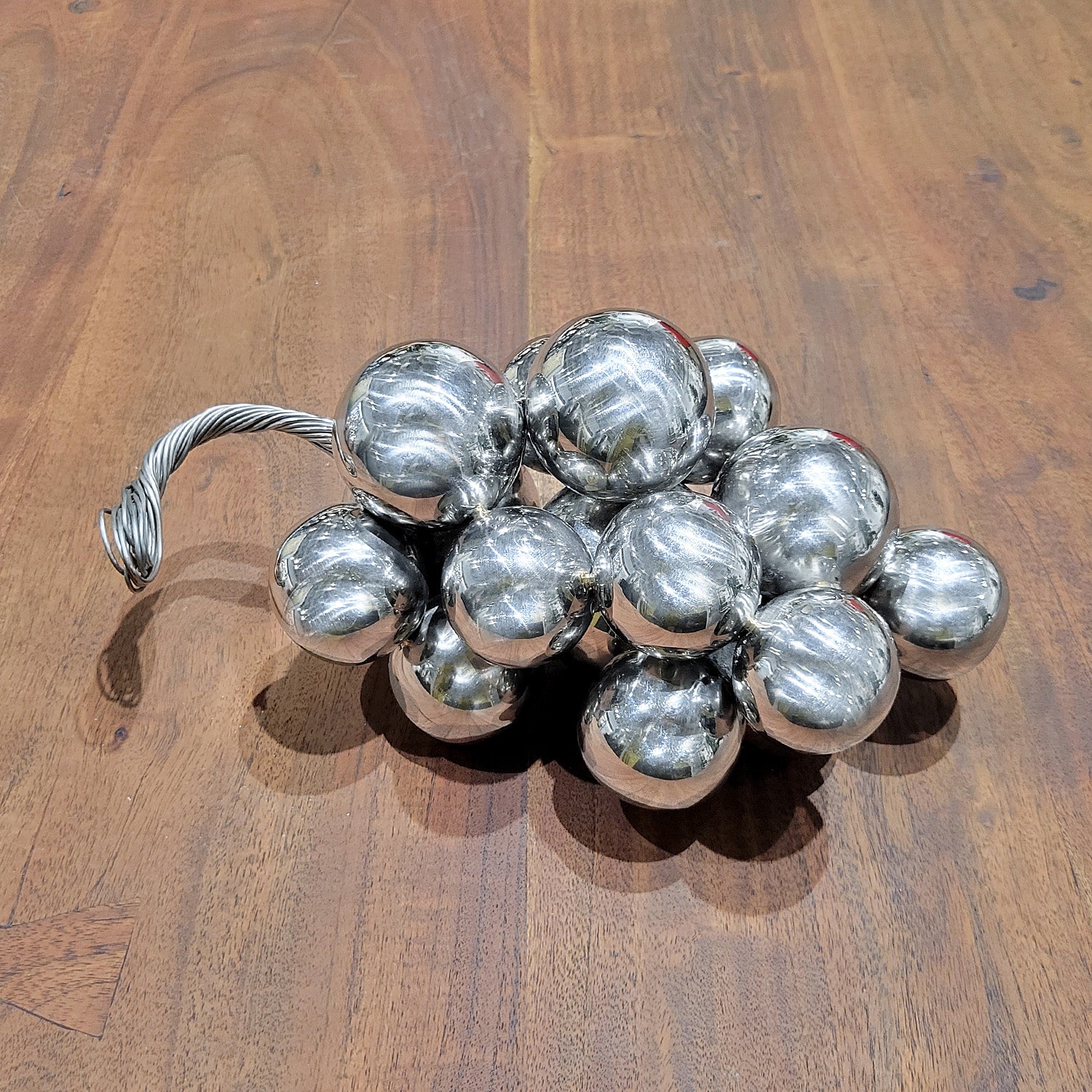 Grape 9&quot;L Cluster, Stainless Steel