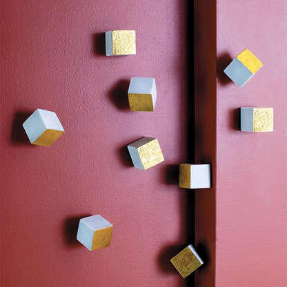 Pivot Wall Play™ Gold Foil