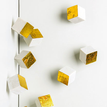 Pivot Wall Play™ Gold Foil